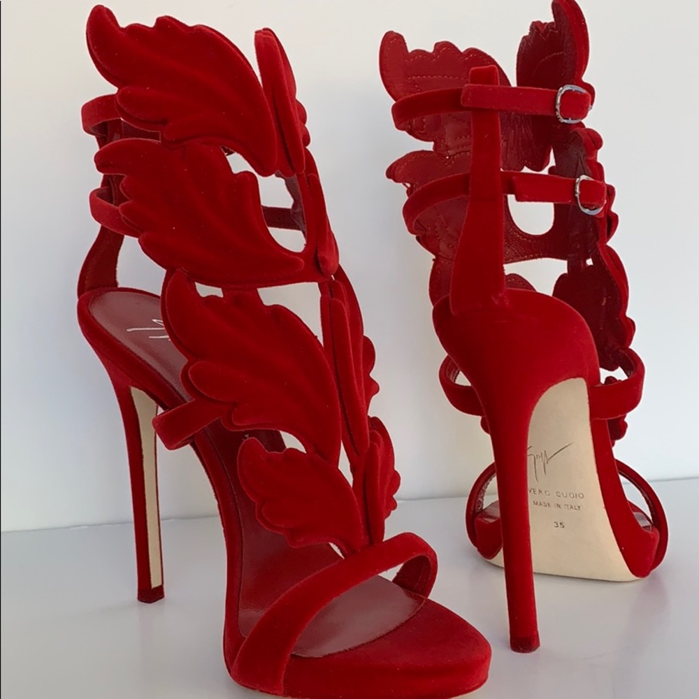 New In Box Giuseppe Zanotti Size 5